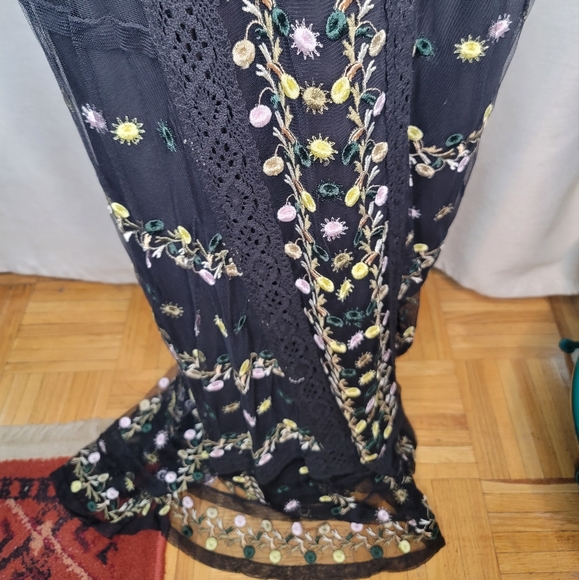 French Connection Springfield flower dress - Picture 9 of 13